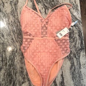 Kenneth Cole Reaction One Piece Bathing Suit